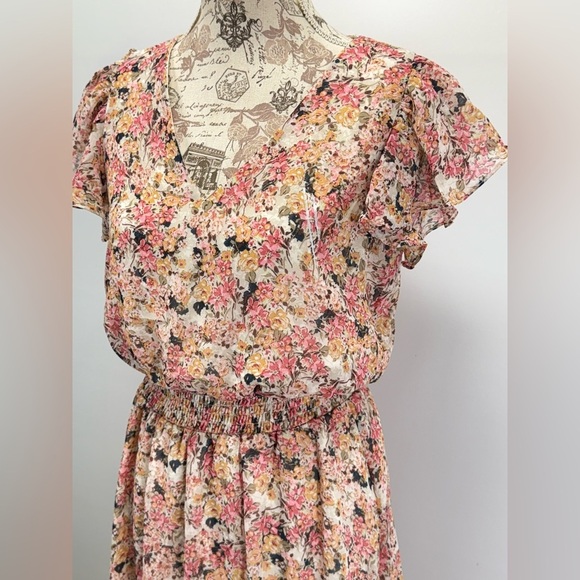 MSK Cream and pink floral elastic waist midi dress size MP - Picture 9 of 16